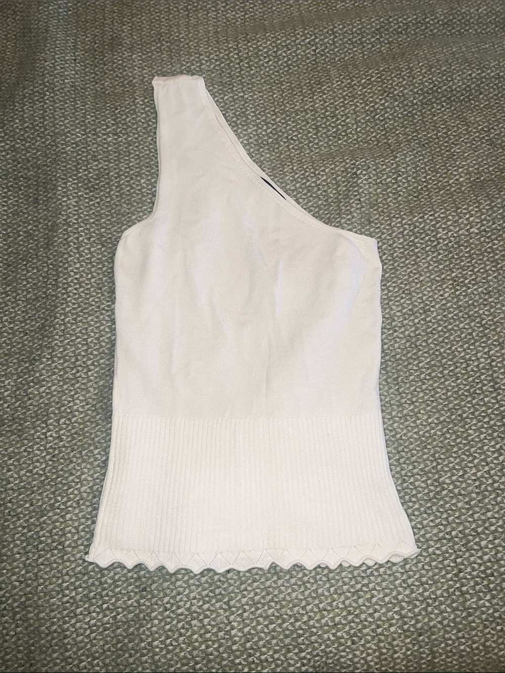 One-Shoulder White Ribbed Knit Tank